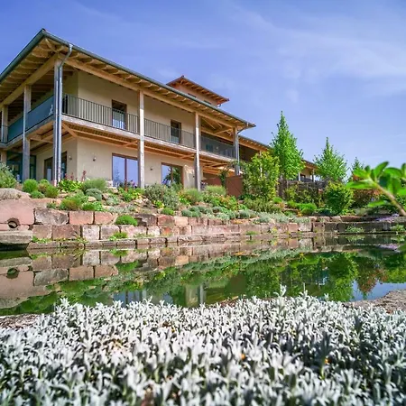 מלון Ferienwohnung Krautergarten Klostermuhle *